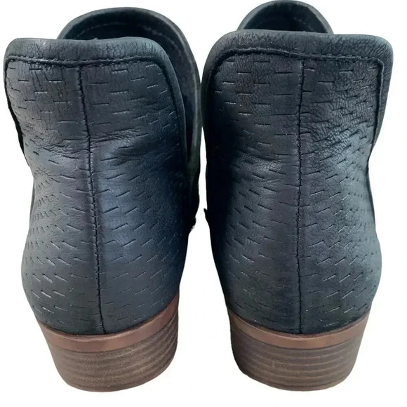 Lucky Brand Leather Perforated Ankle Boots Cut Out  Size 6M Black Baley Slip On - Picture 5 of 12